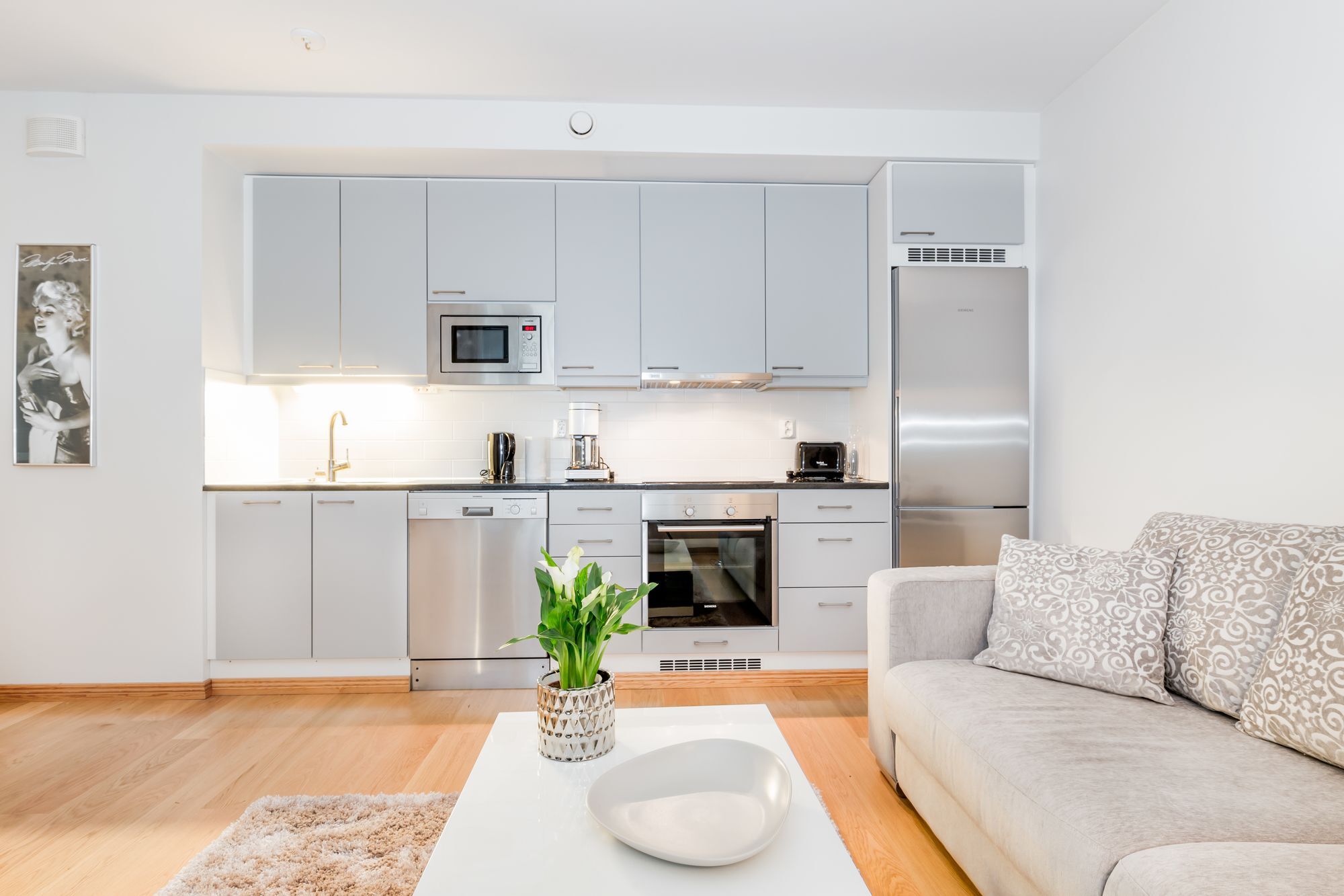 Go Happy Home Apartments Helsinki Buitenkant foto