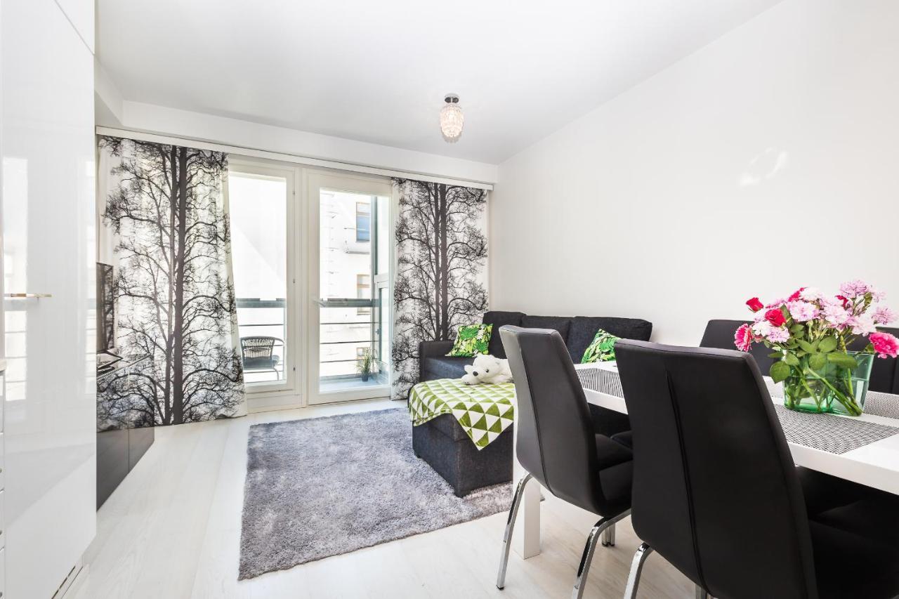 Go Happy Home Apartments Helsinki Buitenkant foto